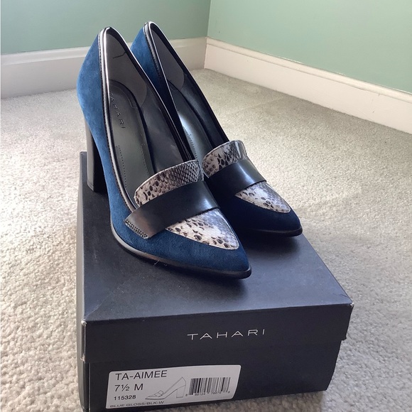 Tahari Aimee loafer - Picture 3 of 6